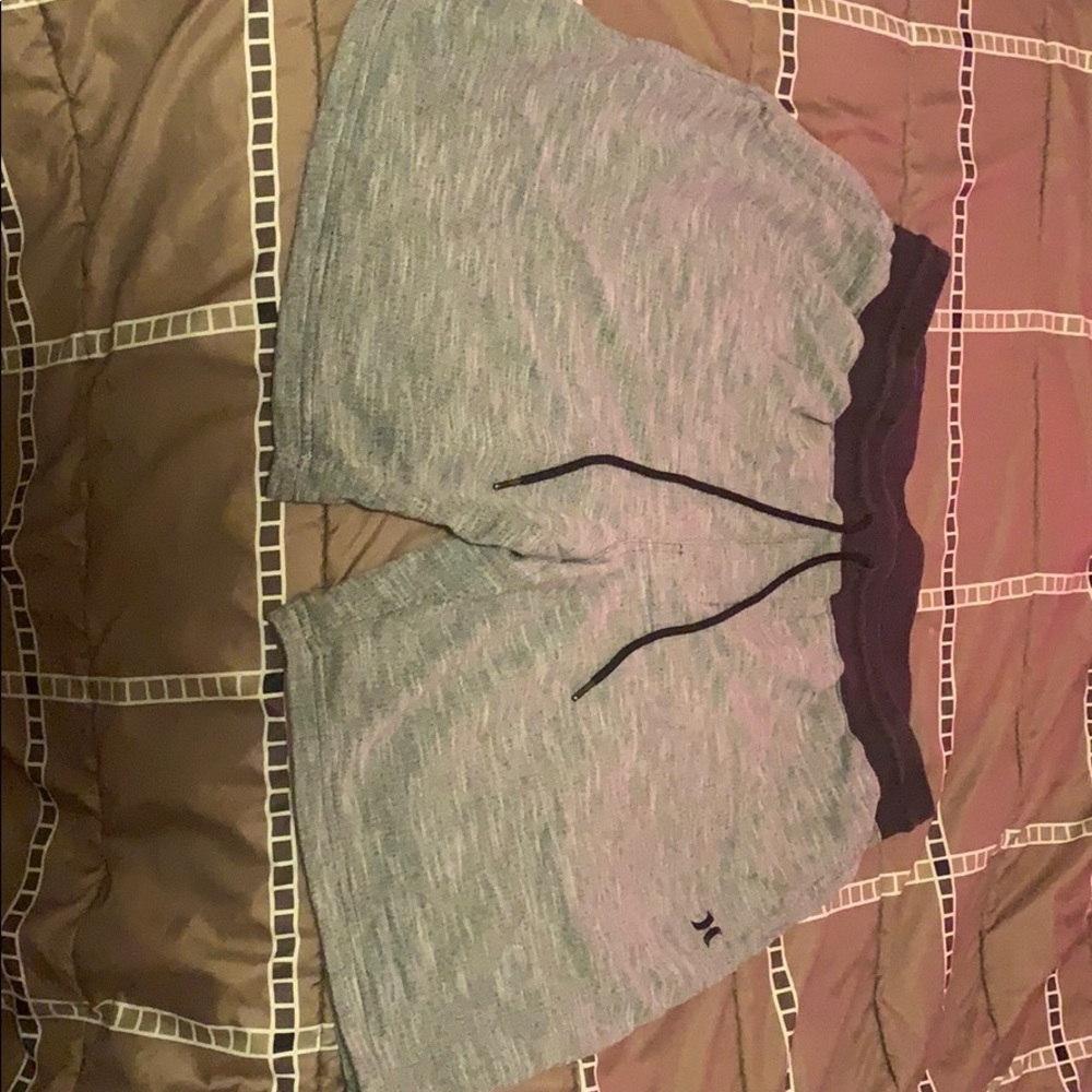 Hurley shorts XL